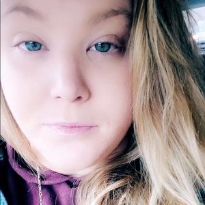 Meet your Posher, Molly